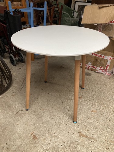 Round white dining table - round,