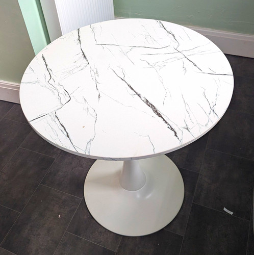 Round white marble pattern - round,